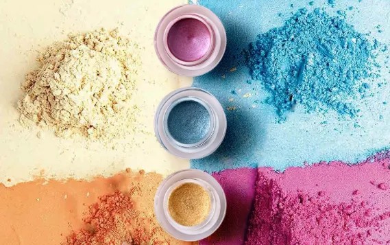 Cosmetic powdered raw materials